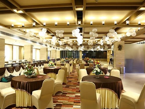 Setting up a Banquet Hall: Top tips to make it look more lively